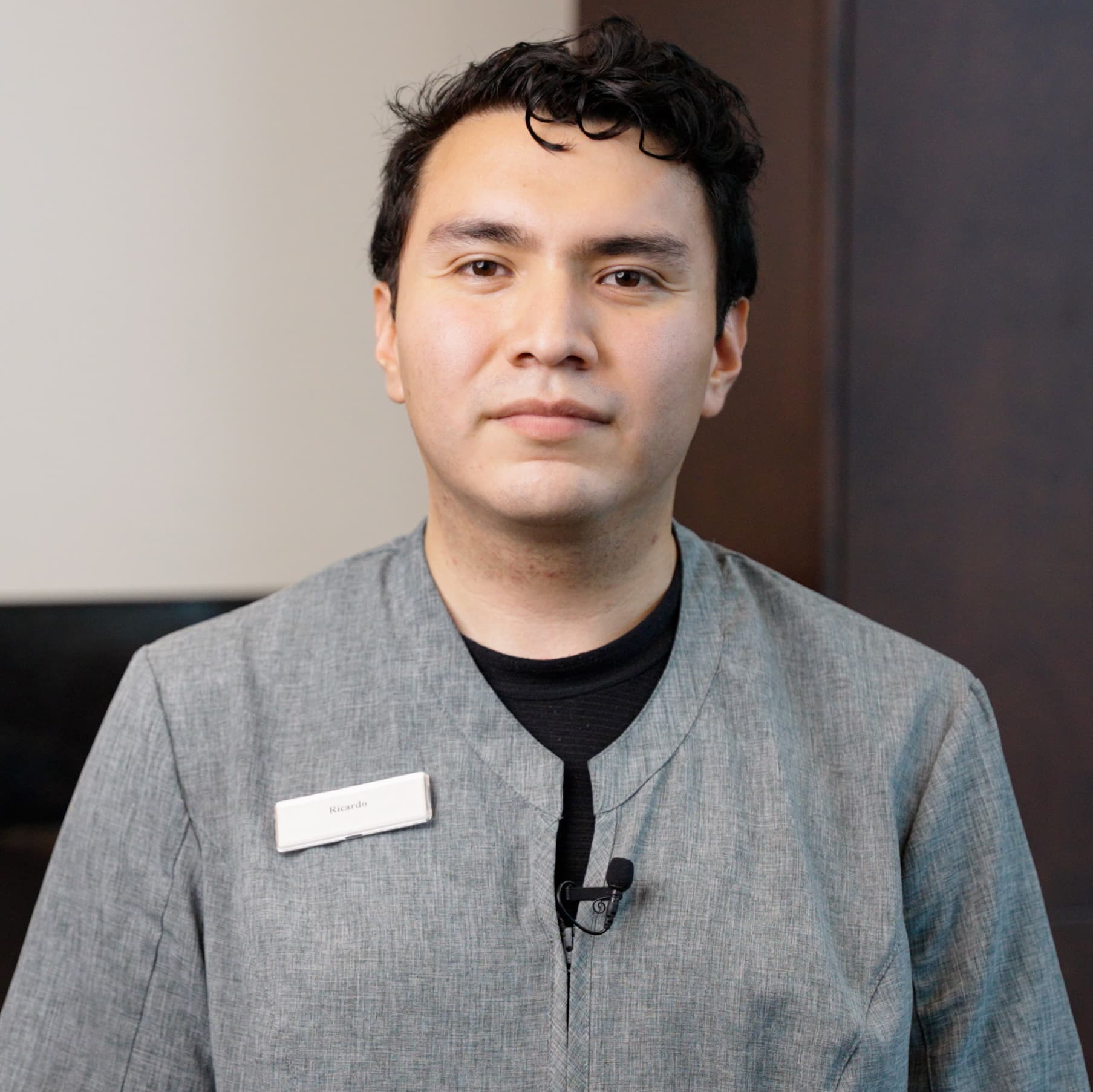 Ricardo Hernandez Monzalvo - Préposé aux chambres Ricardo Hernandez Monzalvo - Préposé aux chambres